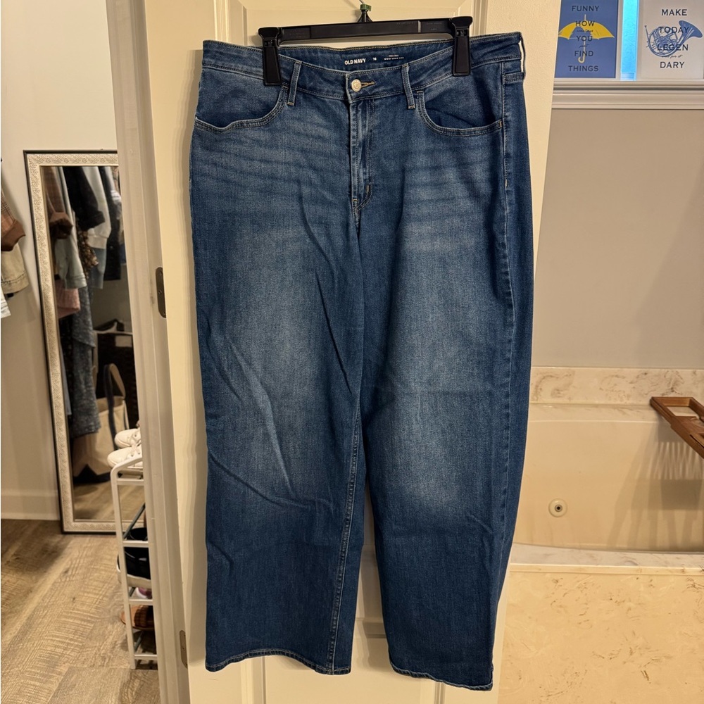 Old Navy Women's Wide Leg Medium Blue Jeans
